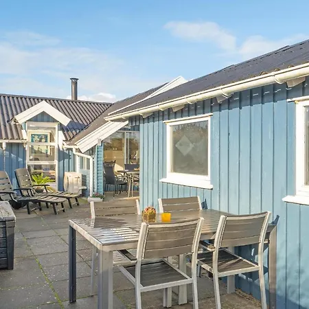 Abo بيت للعطل *