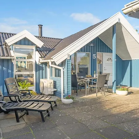 Abo بيت للعطل ثيستد